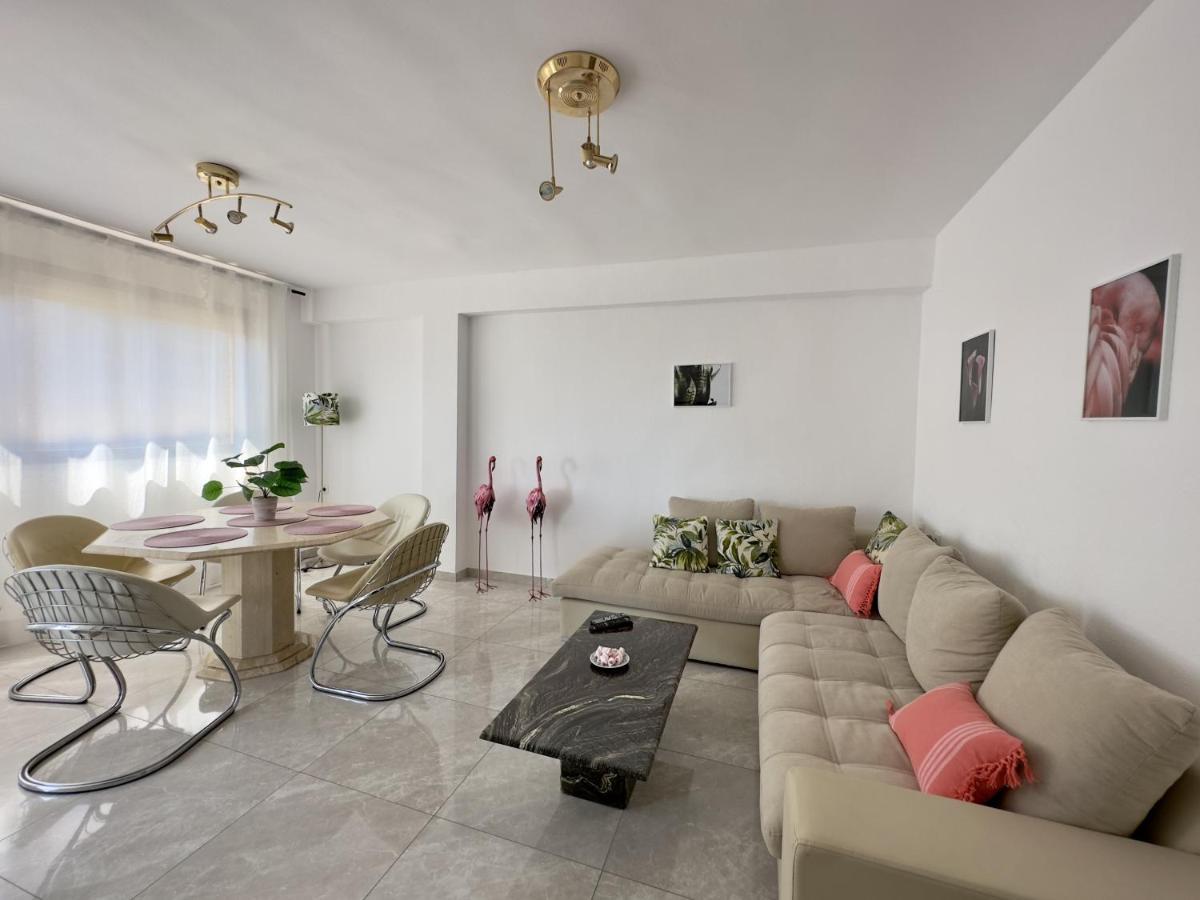 Calanyas Sea View Apartment Benidorm Bagian luar foto