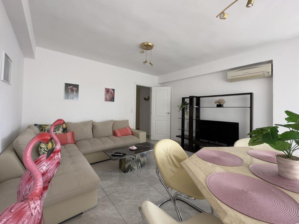 Calanyas Sea View Apartment Benidorm Bagian luar foto